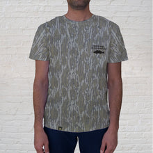 Load image into Gallery viewer, Redfish Mossy Oak Bottomland
